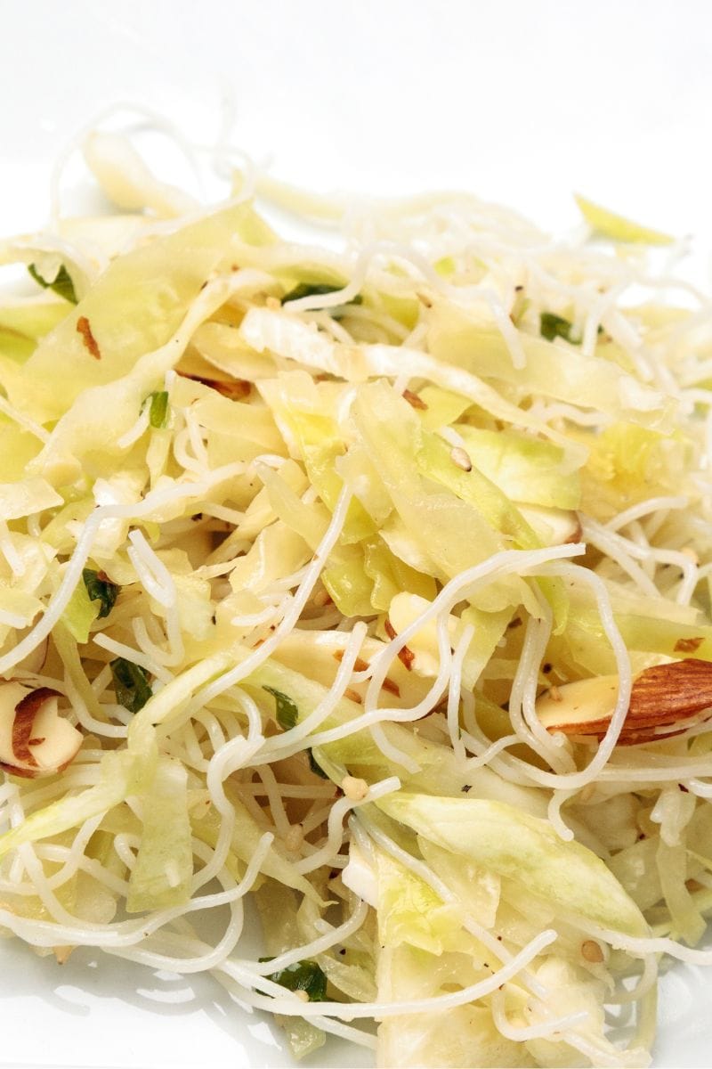 salade de chou asiatique avec amande