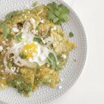 chilaquiles Petit déjeuner mexicain tortillas en sauce