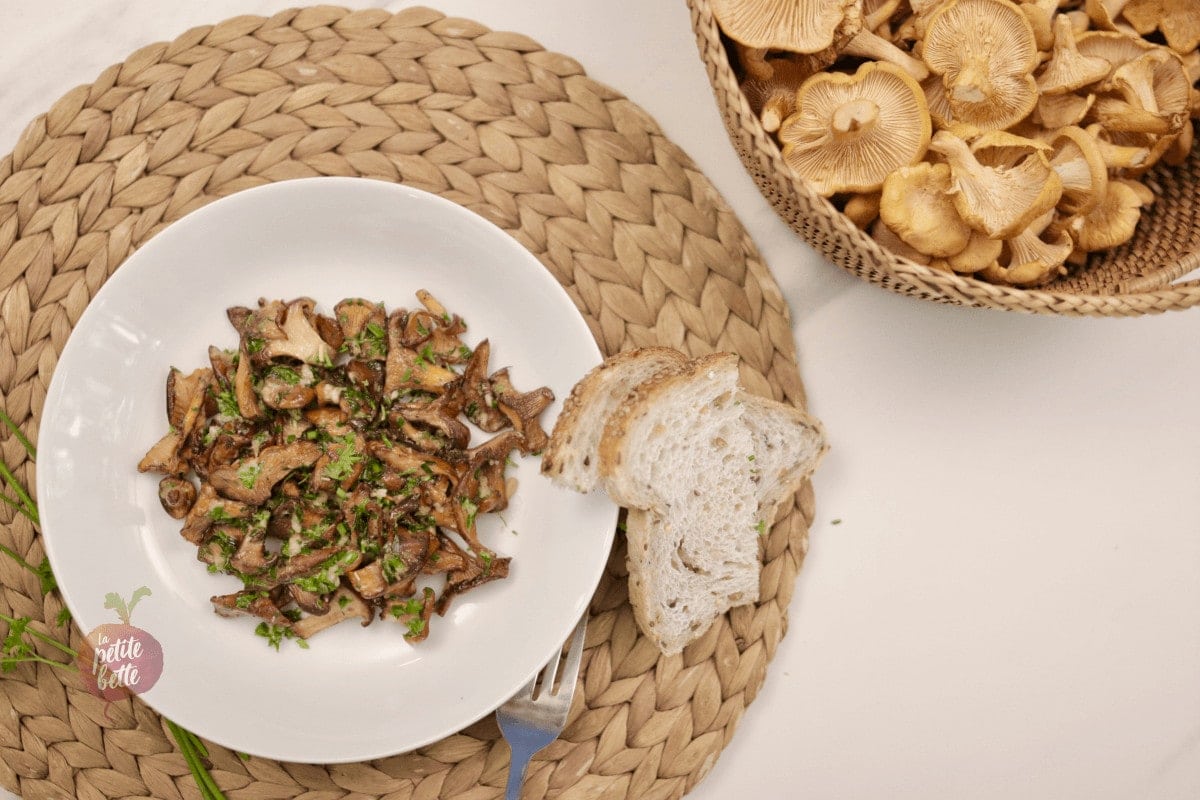 Champignons sautés à la persillade