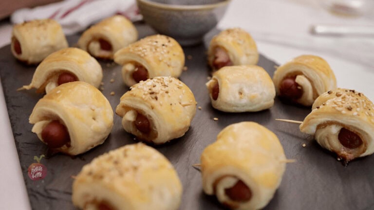 Saucisses cocktail en pâte