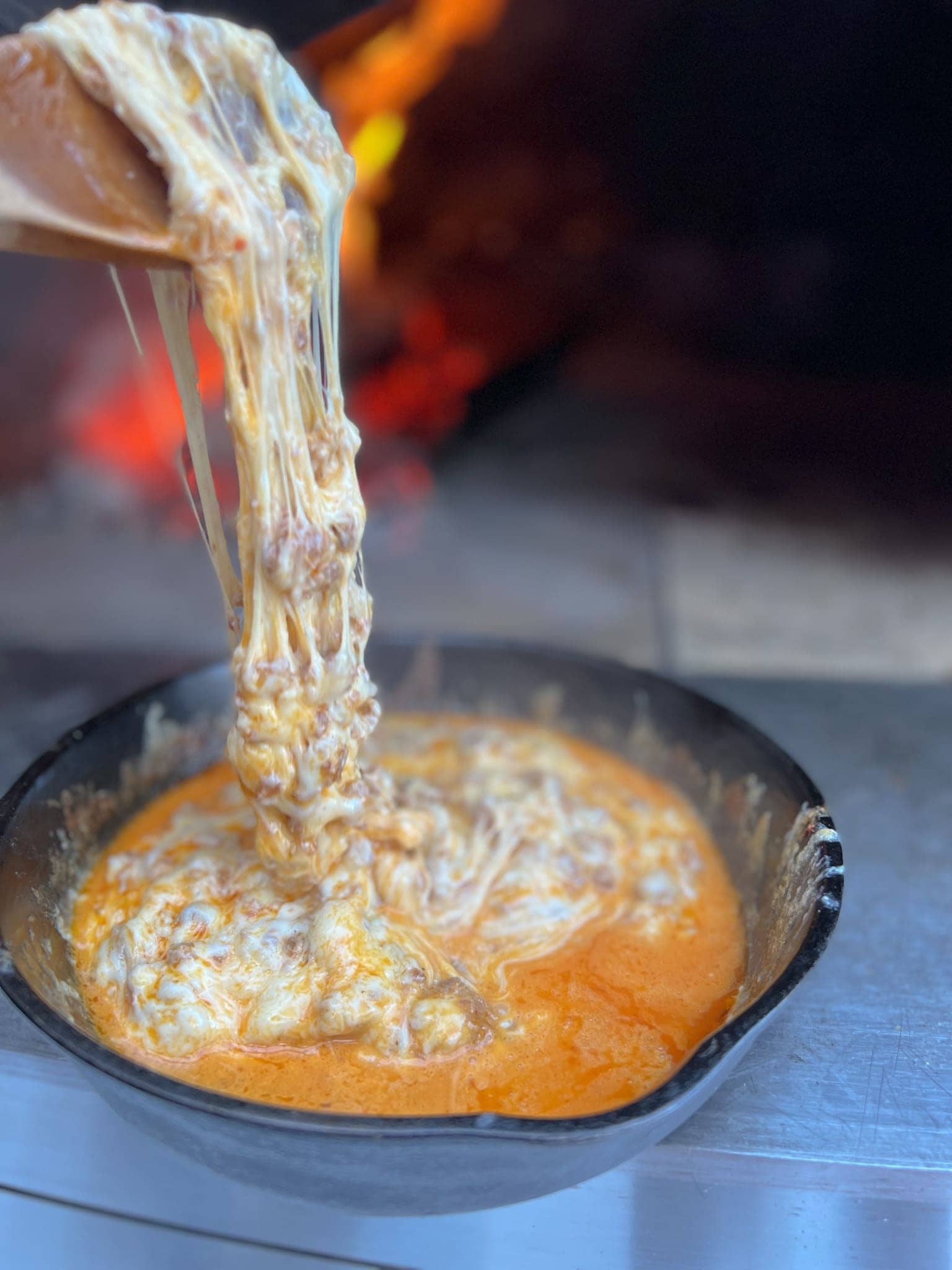 Queso fundido choriqueso