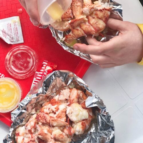 Connecticut lobster roll in Maine