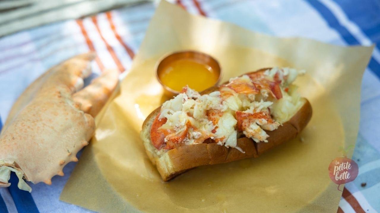 Lobster roll