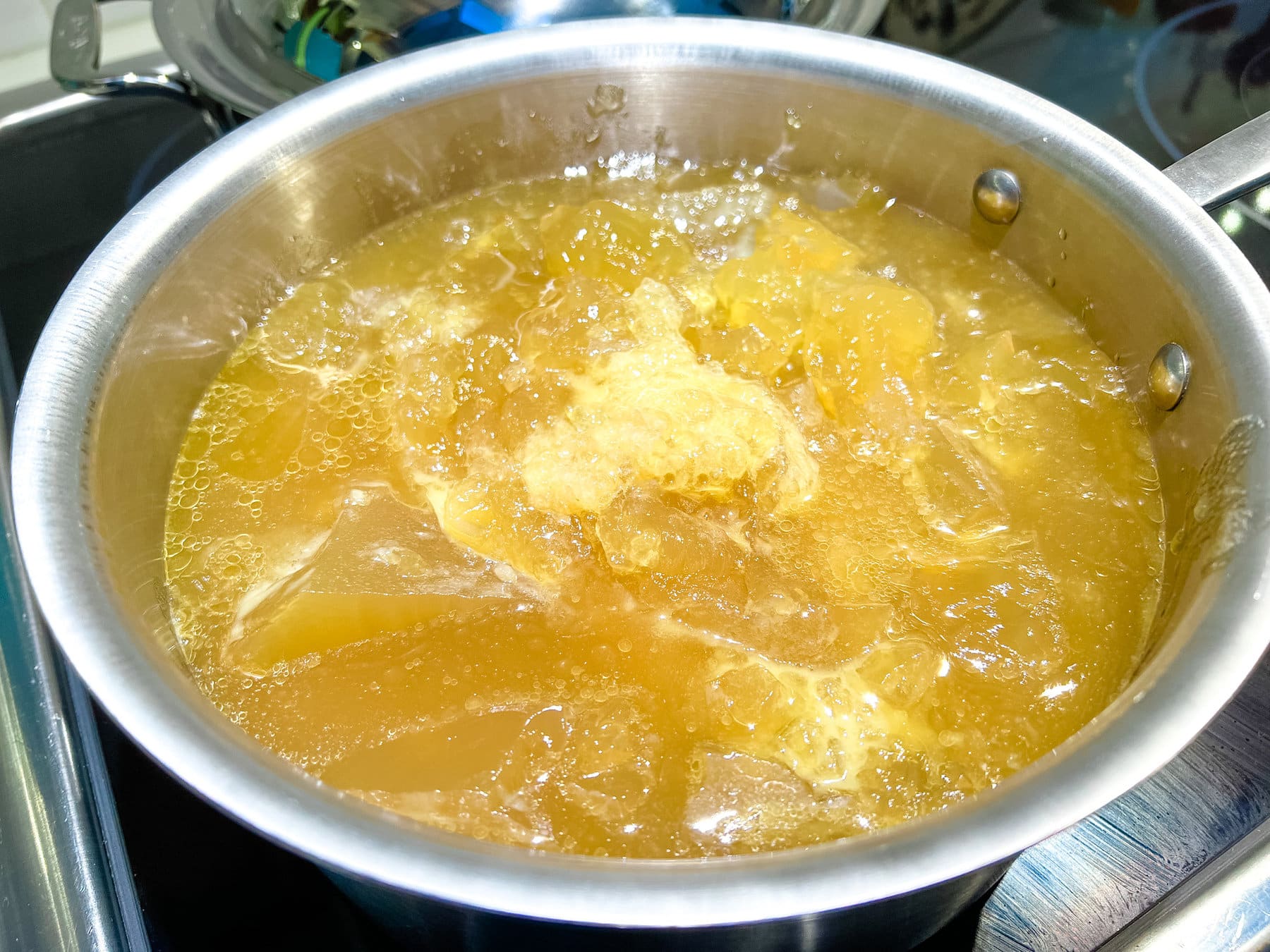 bouillon d'os de volaille