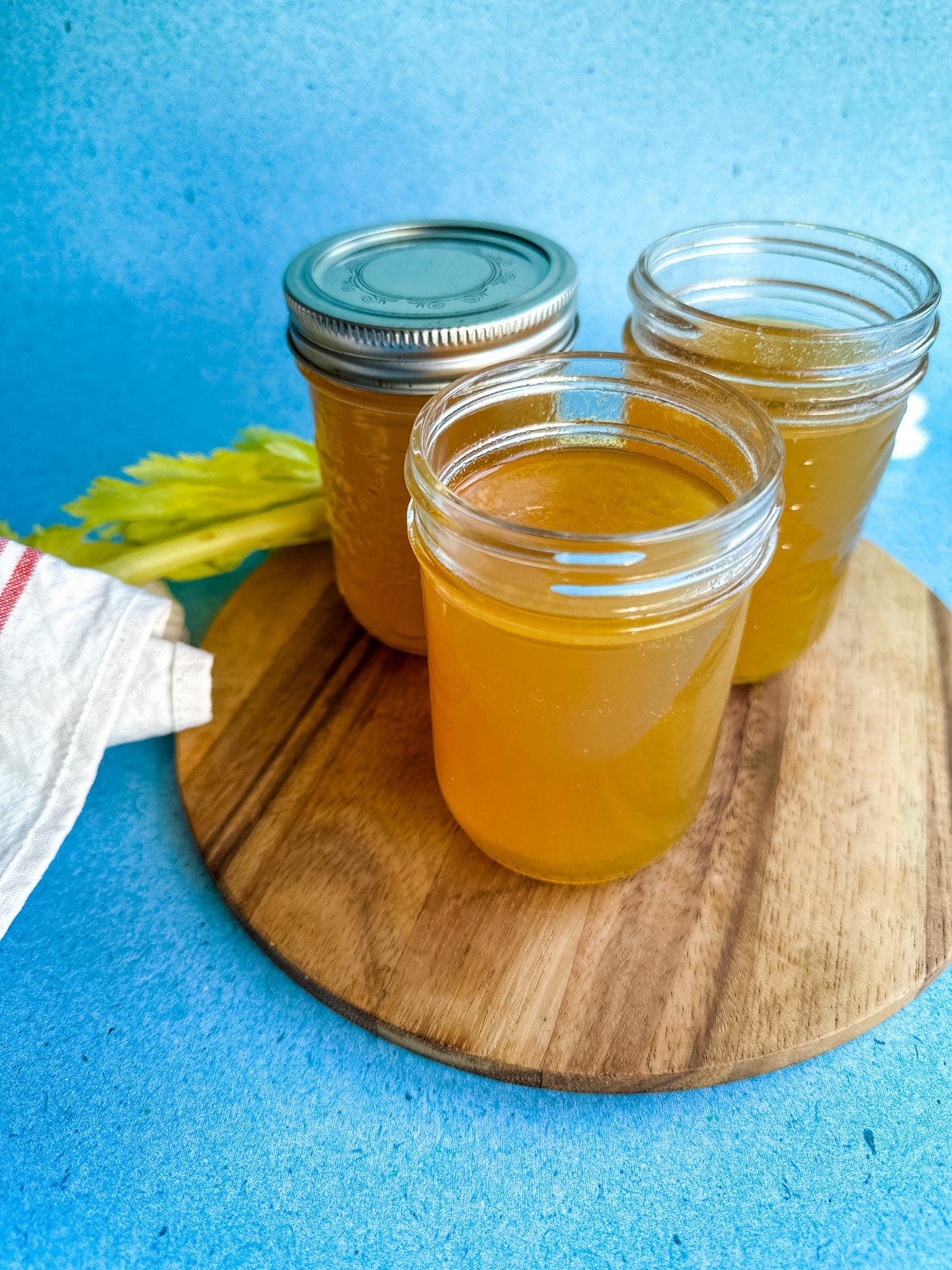 bouillon d'os de poulet