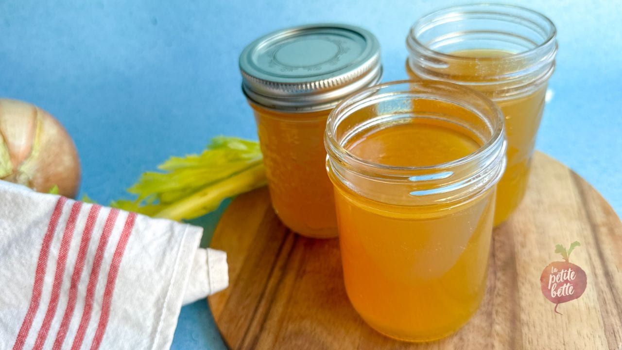 bouillon d'os de poulet