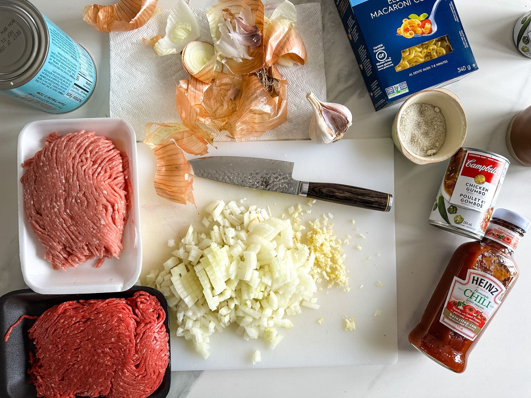 macaroni à la viande style petits pains gumbo