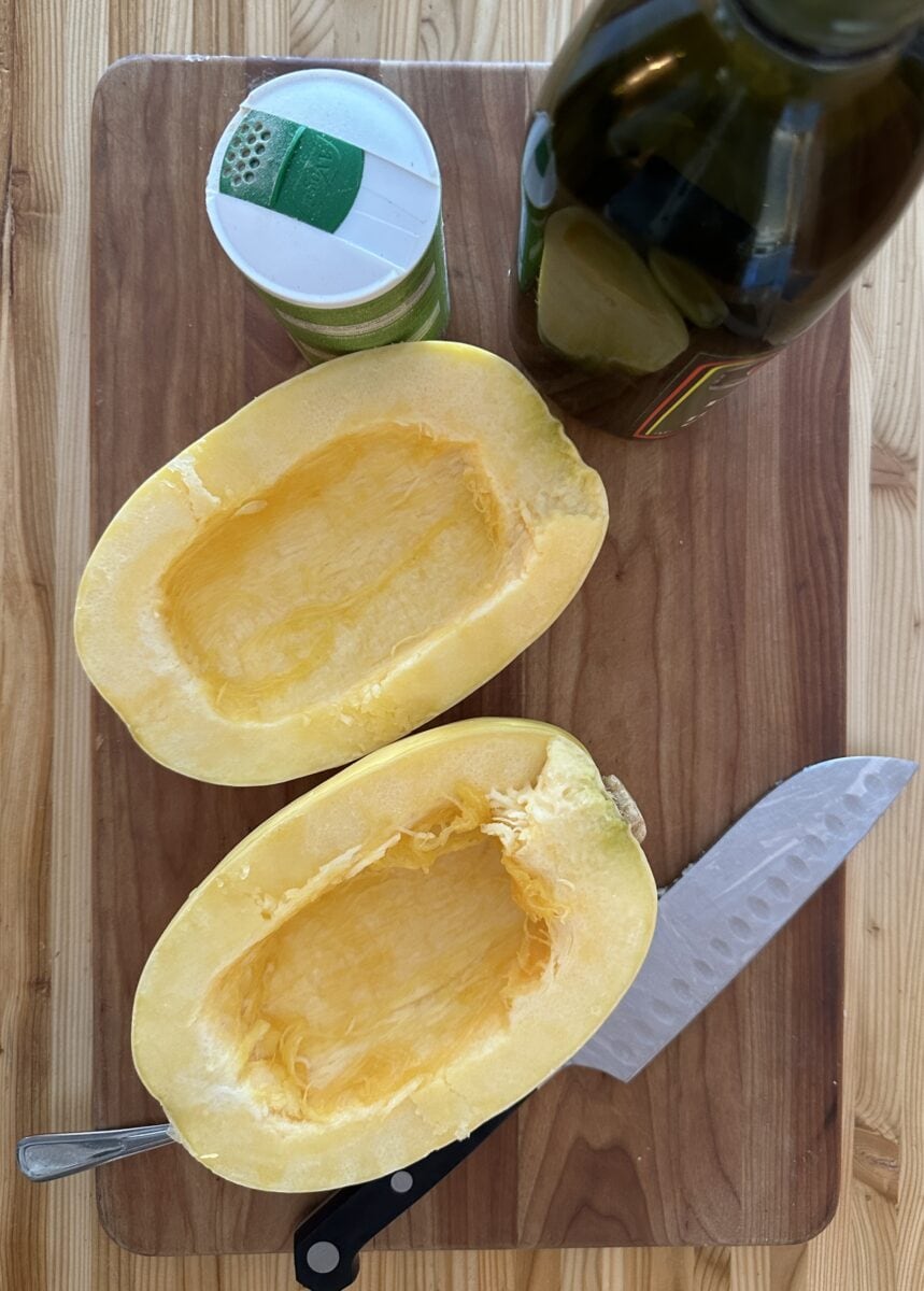 Courge spaghetti, huile d'olive et assaisonnements