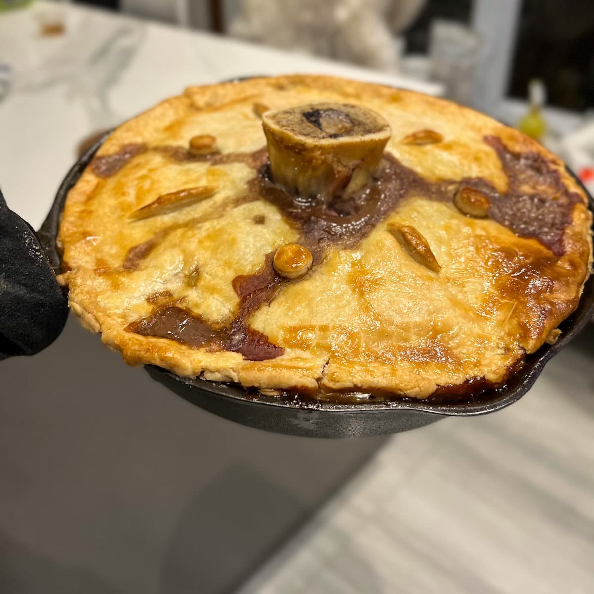 tourte à la farce de pâté en croûte