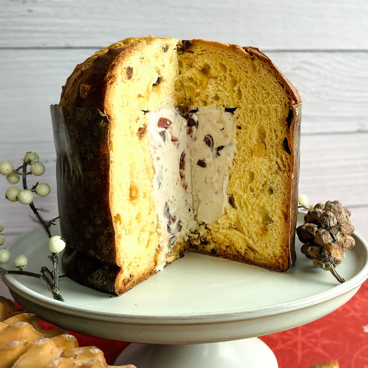 panettone farci à la crème glacée