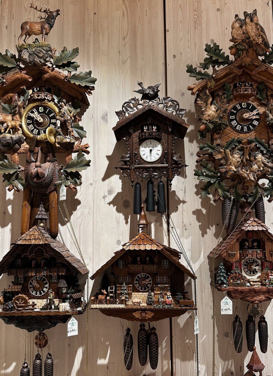 Atelier de fabrication d'horloge coucou dans la Foret-noire