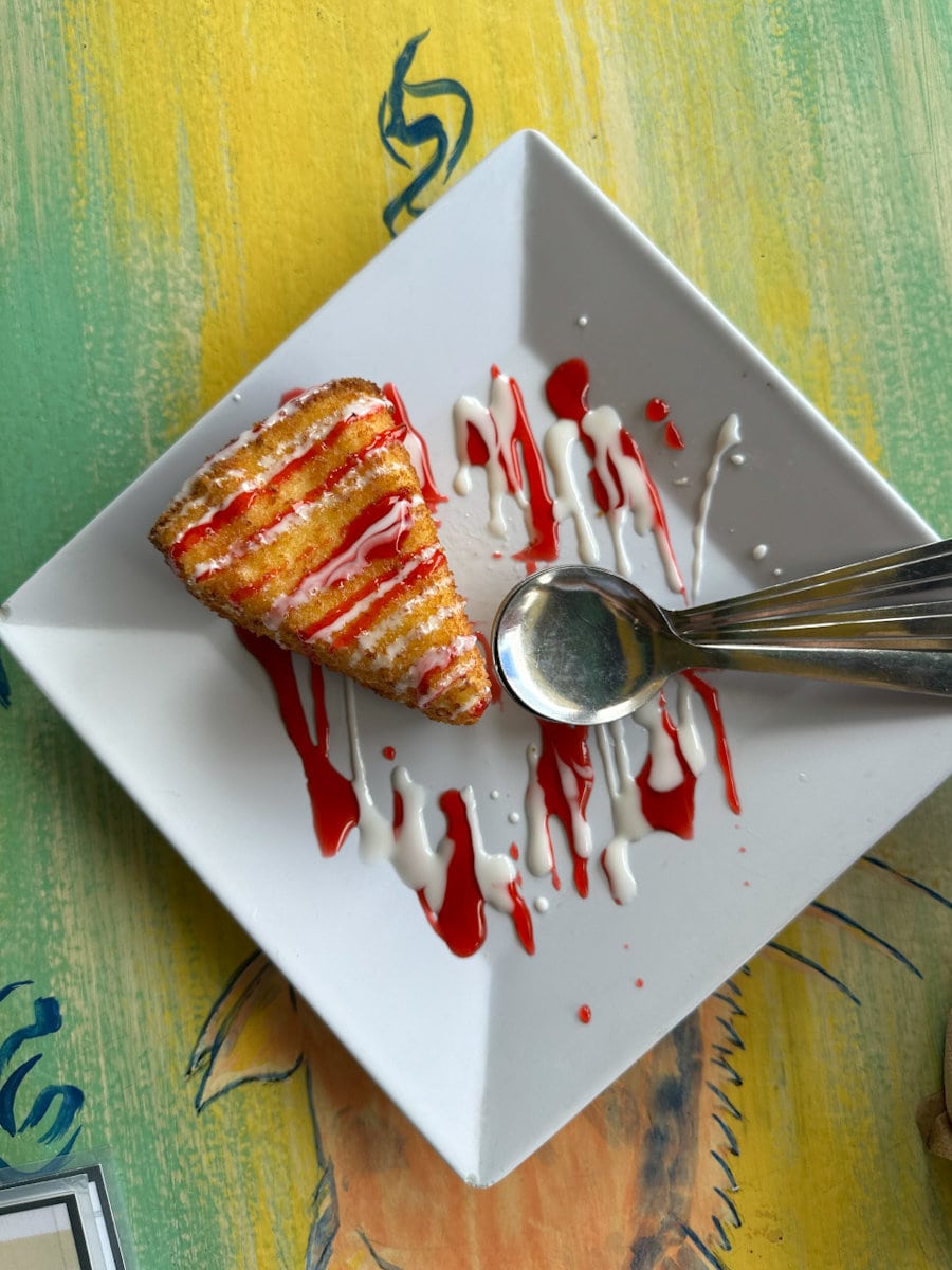 Deep fried Key Lime Pie chez Porky's