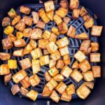 patates déjeuner rôties dans le panier du air fryer