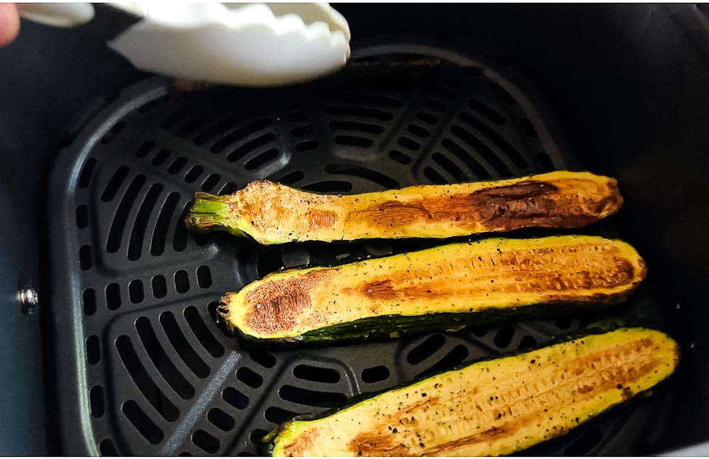 courgette grillée dans l'air fryer 