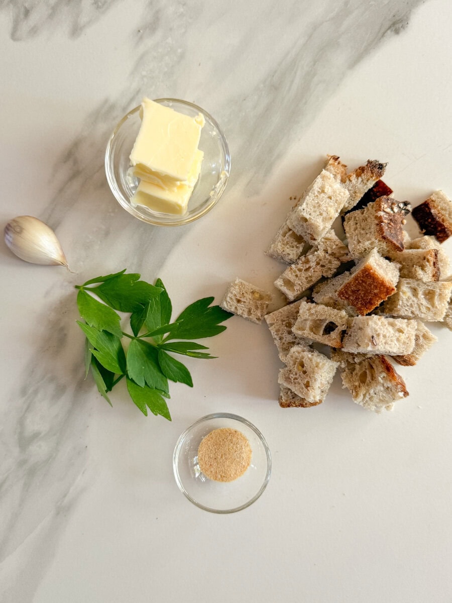 croutons ail et beurre ingrédients